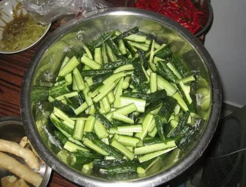 腌洋瓜怎么吃,创意食用指南  第3张