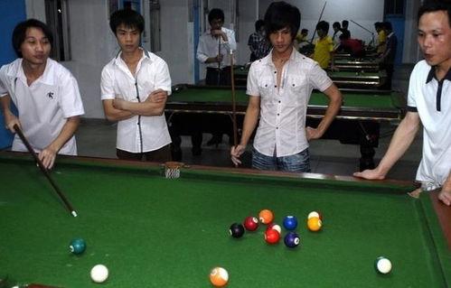 星火吃瓜台球厅吃瓜,一场台球与瓜子的激情碰撞  第2张