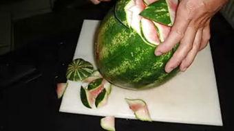 境外吃瓜,揭秘海外“吃瓜”现象背后的故事  第3张