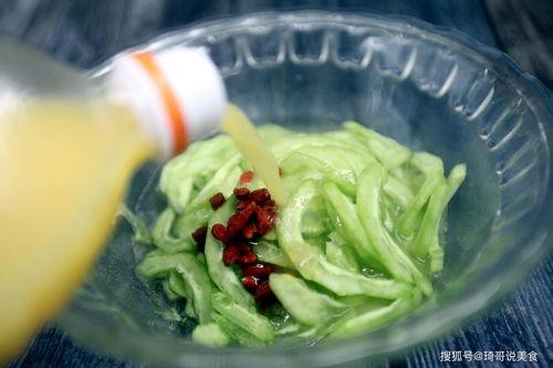 夏天吃啥瓜菜,清凉一夏，美味尽享  第2张