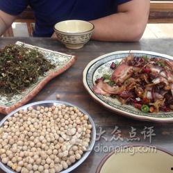 海门渔村吃瓜,夏日炎炎，尽享清凉瓜果盛宴