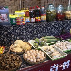 顺平县吃瓜,瓜果飘香，品味田园生活