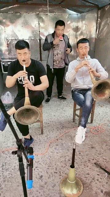 吃瓜群众大哥大姐,揭秘娱乐圈幕后故事  第2张