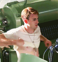 肌肉猛男吃瓜群众  第2张